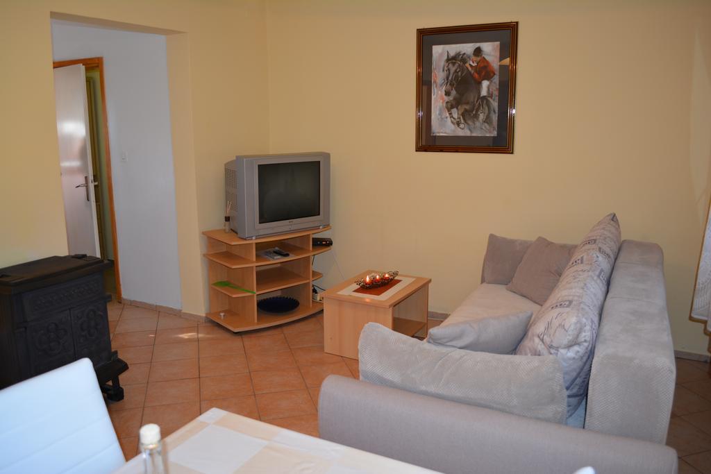 Holiday Home Lana Saborsko Zewnętrze zdjęcie